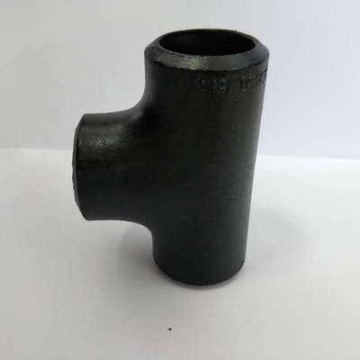 XSの継ぎ目が無い管の炭素鋼は斜めの端P265GH ASTM A234 GR WPBをティーにのせる